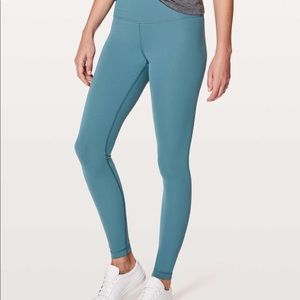 Lululemon Wunder Under Hi-Rise 28”